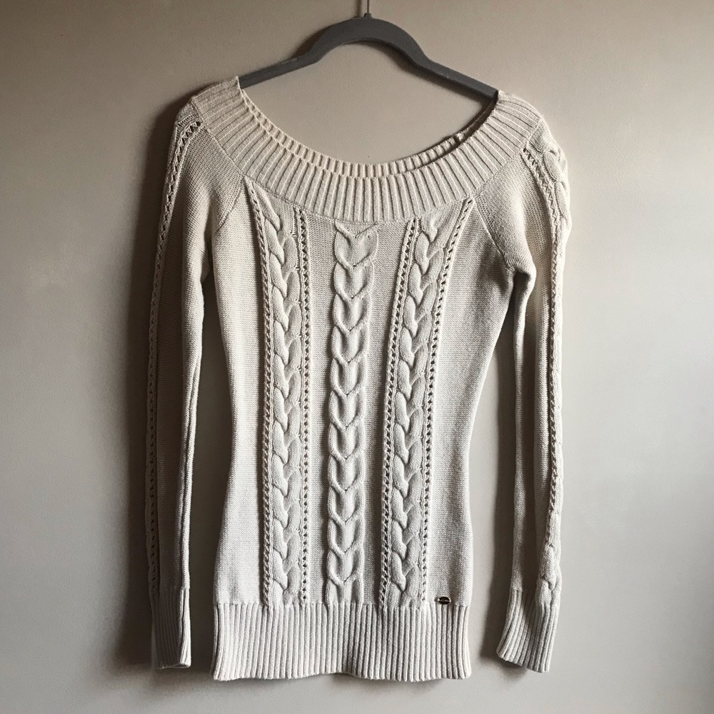 GUESS Sweater